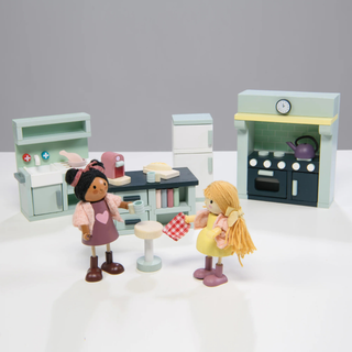 Dolls House Kitchen Furniture – Classic Kitchen Set
