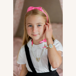 Eloise™ Pearl Bow Necklace
