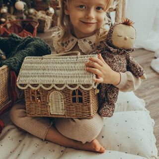 Gingerbread Casa Clutch
